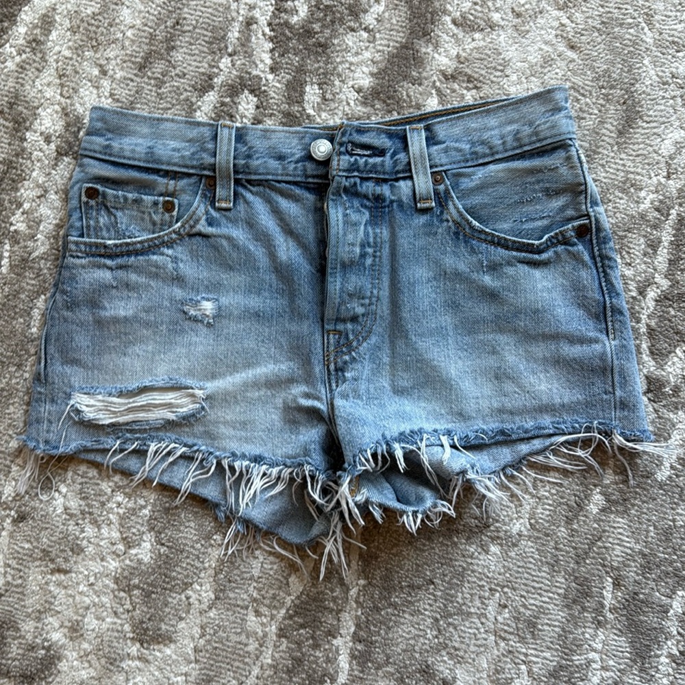 Levi's 501 Button Fly Light Wash Cut Off Shorts